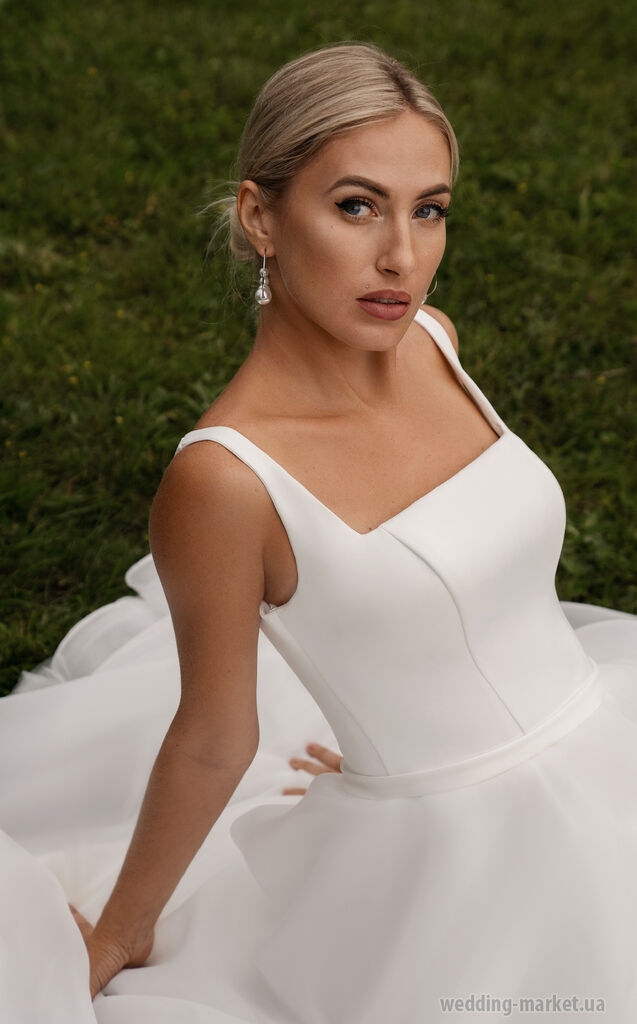 Весільна сукня Fillia Весільна сукня Fillia