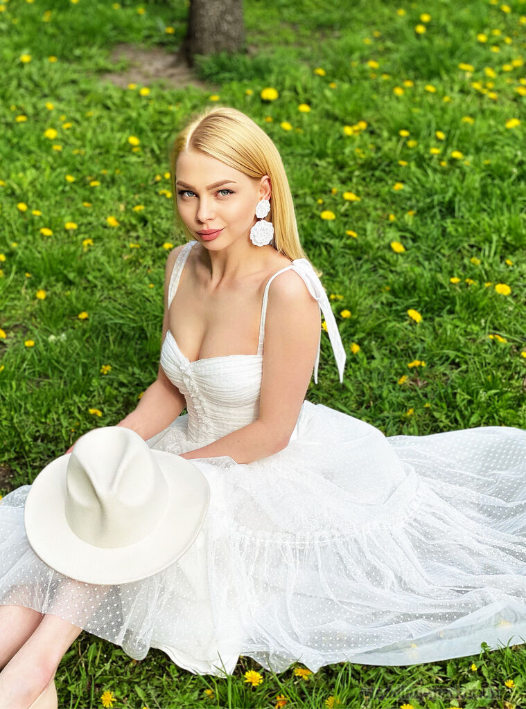 Весільна сукня Dariella midi Весільна сукня Dariella midi